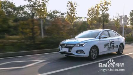 预算10万！兼顾配置和家用，这两台车怎么选？