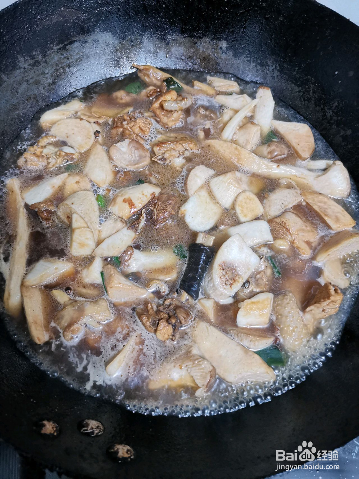 地锅鸡的做法