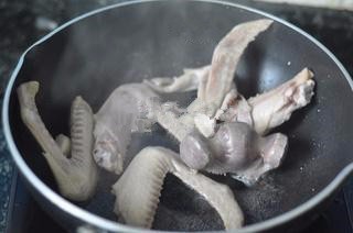 家常菜之吮指卤鸭翅