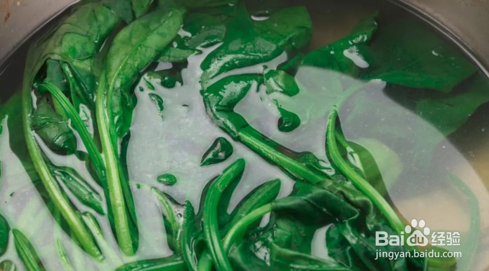 12个月宝宝补钙辅食----蔬菜奶酪可丽饼