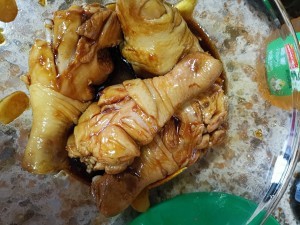 教你制作美味的蜜汁鸡腿