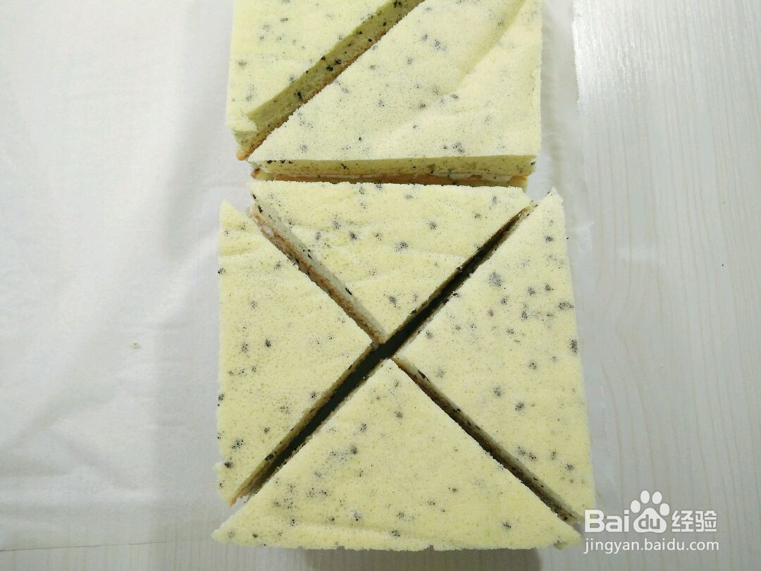 黑芝麻三明治蛋糕的做法