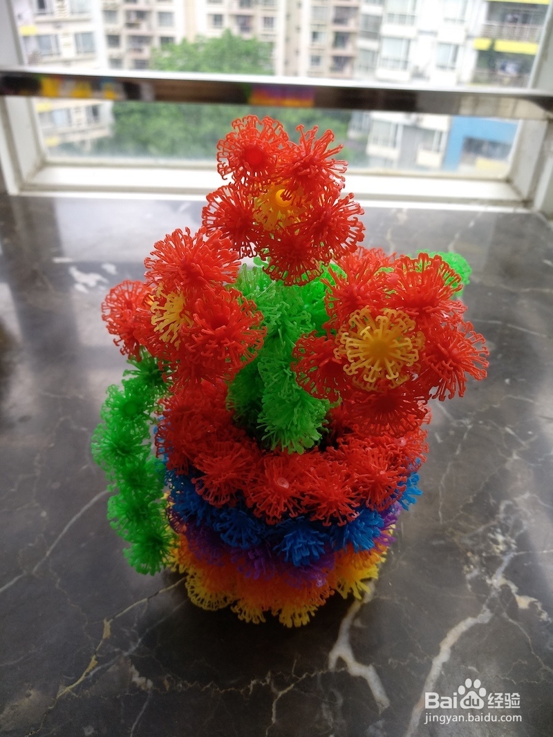 用黏黏球蓬蓬球手工DIY花瓶