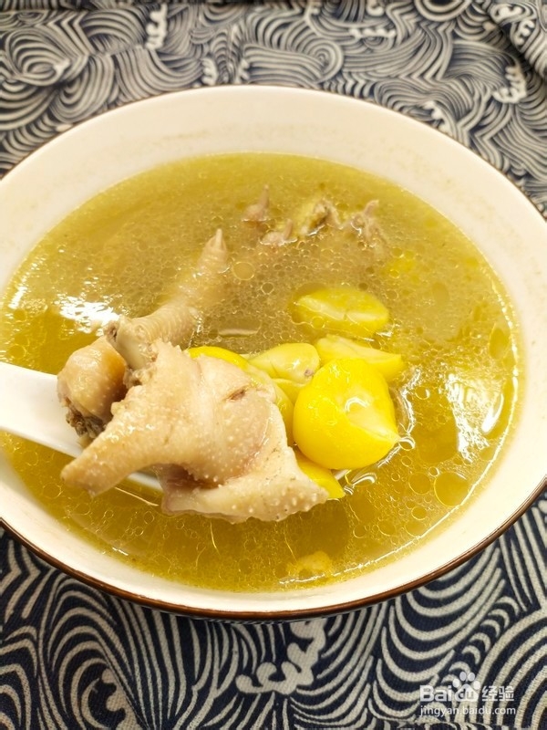 如何做板栗炖油鸡？