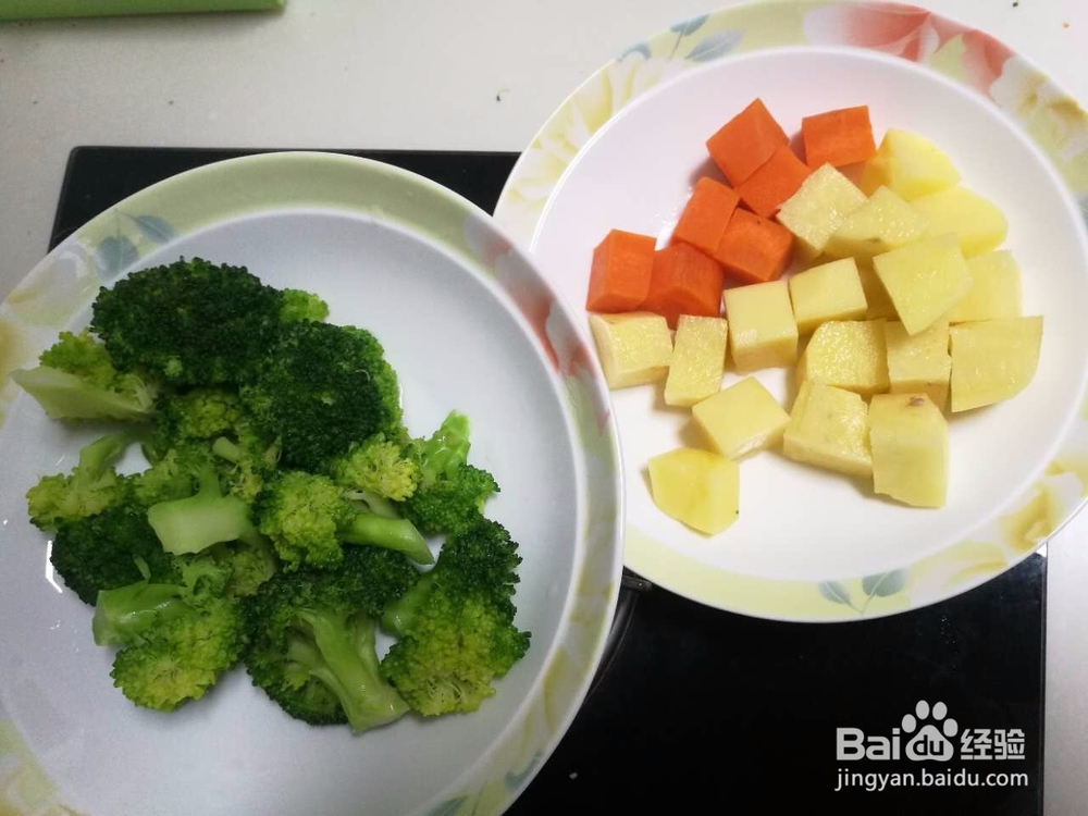 苗府秘制红烧牛肉的做法