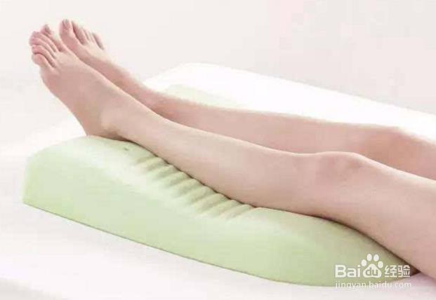 为什么有时候睡觉小腿会抽筋？