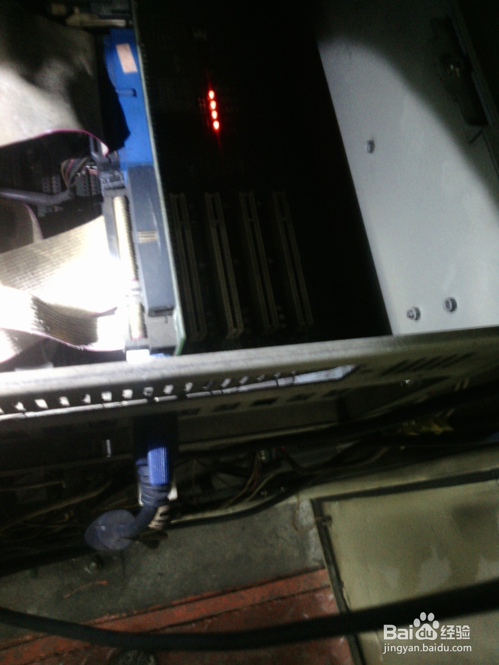 台式电脑黑屏的维修方法