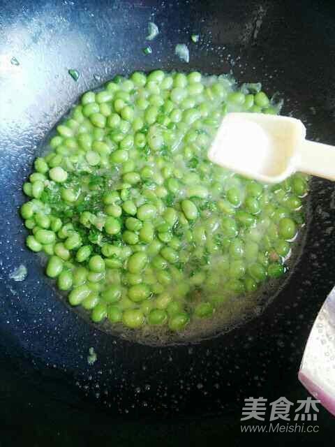 青椒毛豆的做法