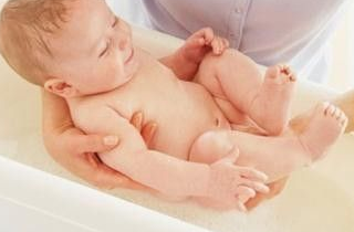 为宝宝购买洗浴用品要注意些什么？