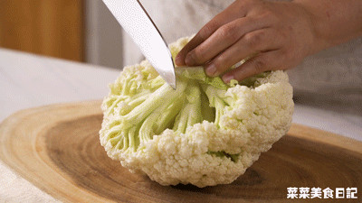 避风塘烤椰菜花香脆清甜的做法