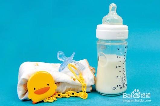 如何挑选时候宝宝的配方奶