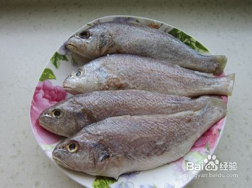 家常焖黄花鱼