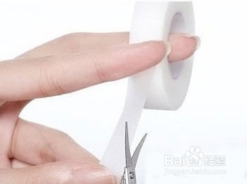 内双眼彩妆怎么画才显得自然