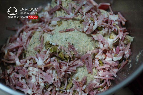 培根橄榄高纤面包