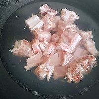 如何制作美味的糖醋排骨?