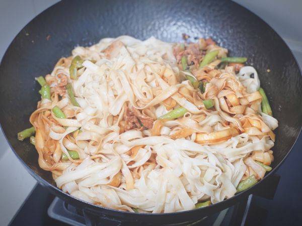 懒人版豆角焖面