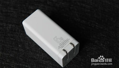 支持全快充协议 倍思快充2C1A 65W充电器评测