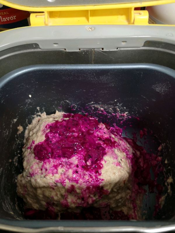 蓝莓爆浆芝士欧包