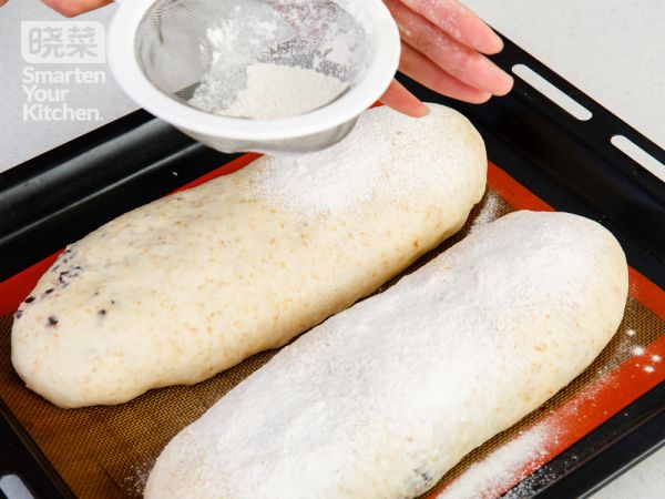 全麦紫糯米芝士面包