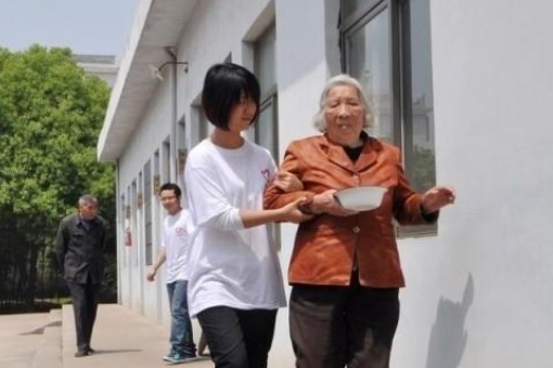 敬老院社会实践内容简述怎么写