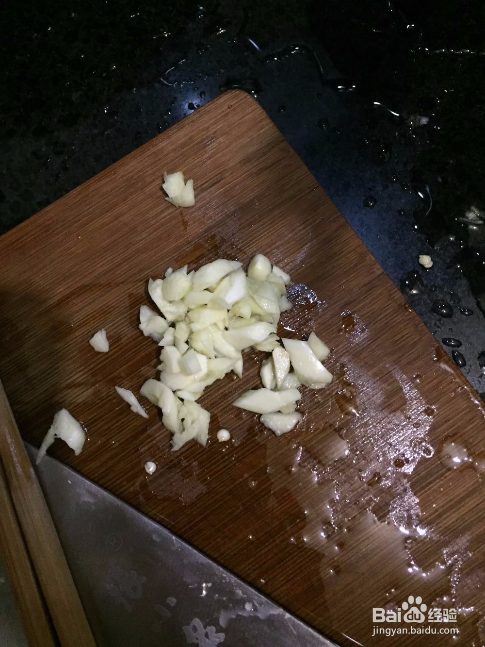 瘦肉和生菜一起炒？