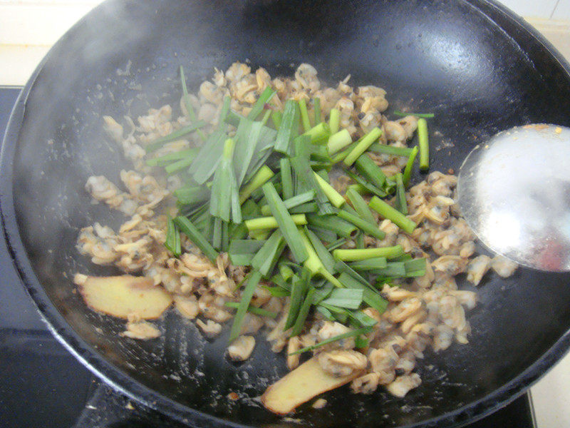 炒蛤蜊肉怎样去腥
