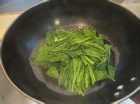 怎么做美味的【菠菜鸡肉卷】