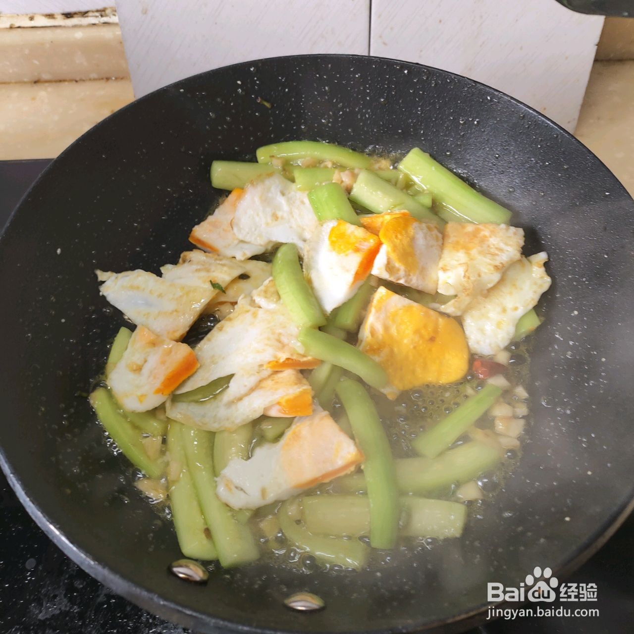 丝瓜荷包蛋应该怎么做？