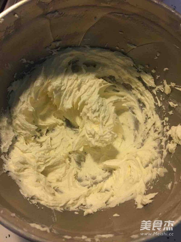 朗姆酒葡萄干磅蛋糕