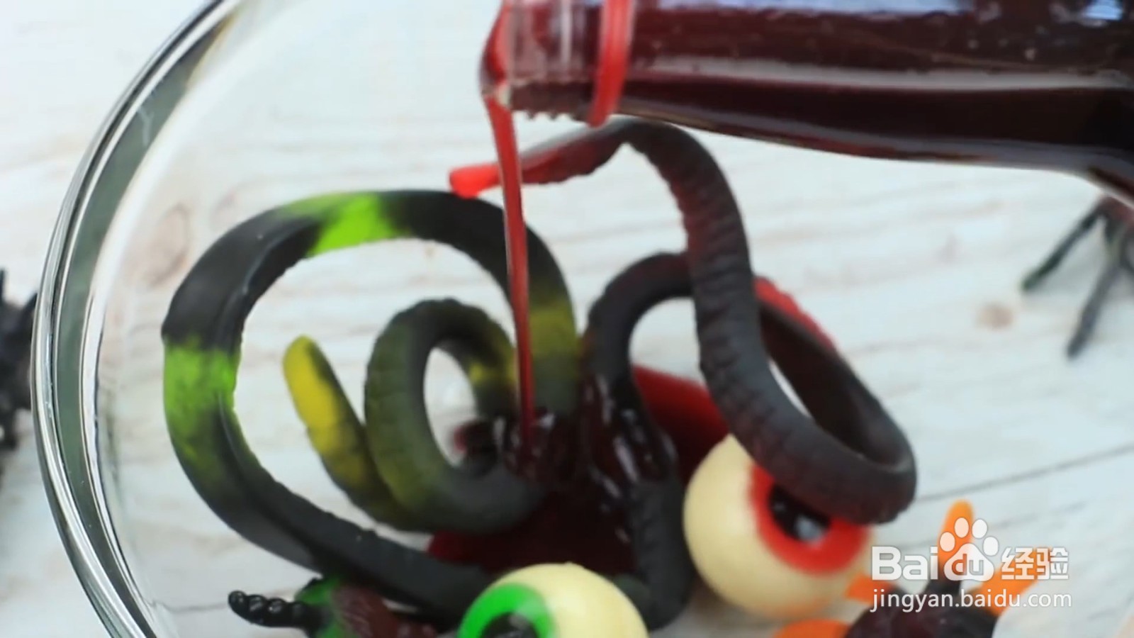 万圣节如何制作恶搞的甜汤？