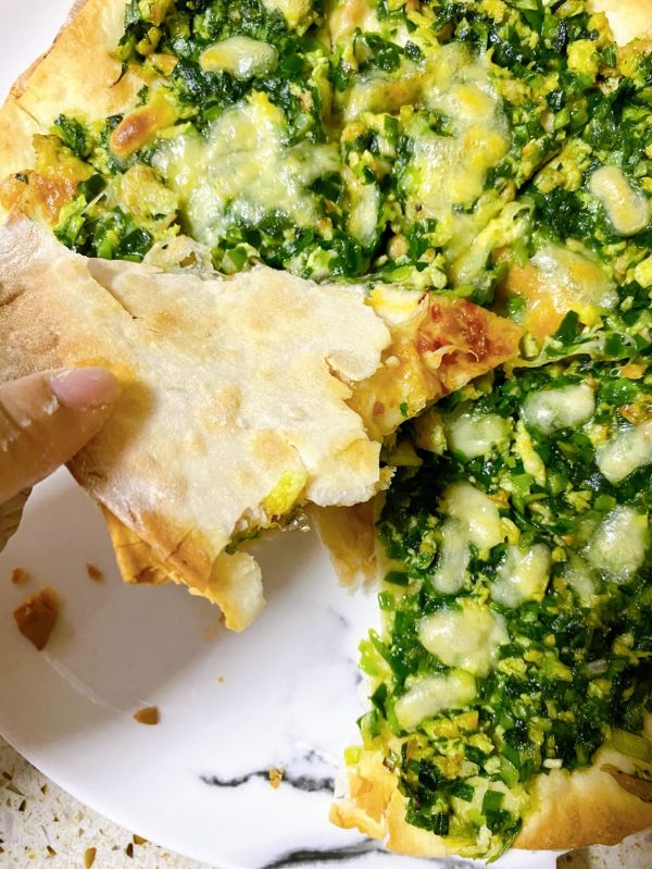 韭菜鸡蛋虾仁饼