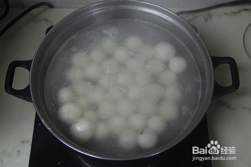 元宵节的红豆汤圆