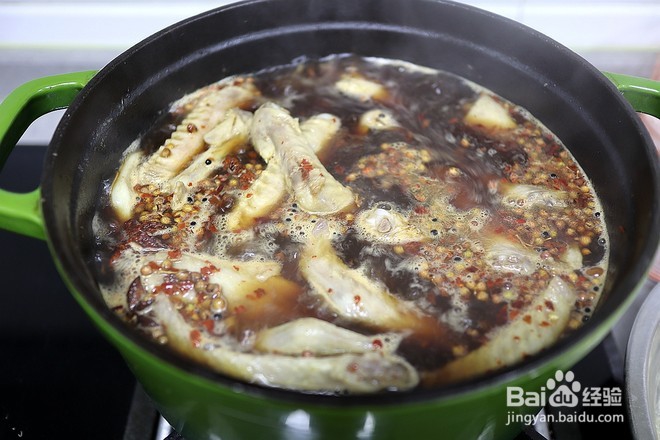 怎么做香辣卤鸭翅