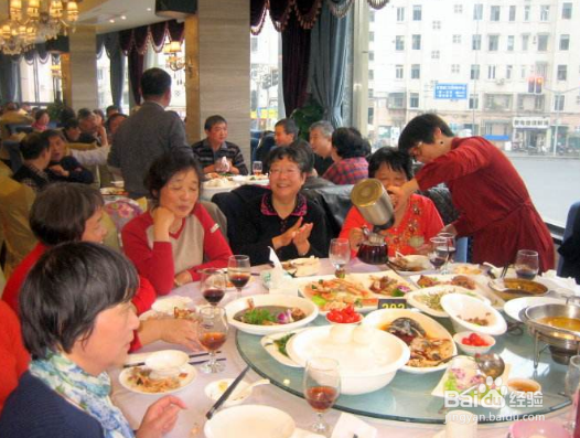 过年请客怎样订桌点菜