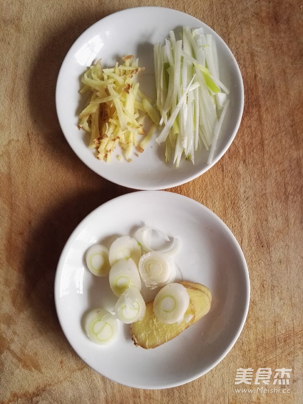 年年有余清蒸鳕鱼