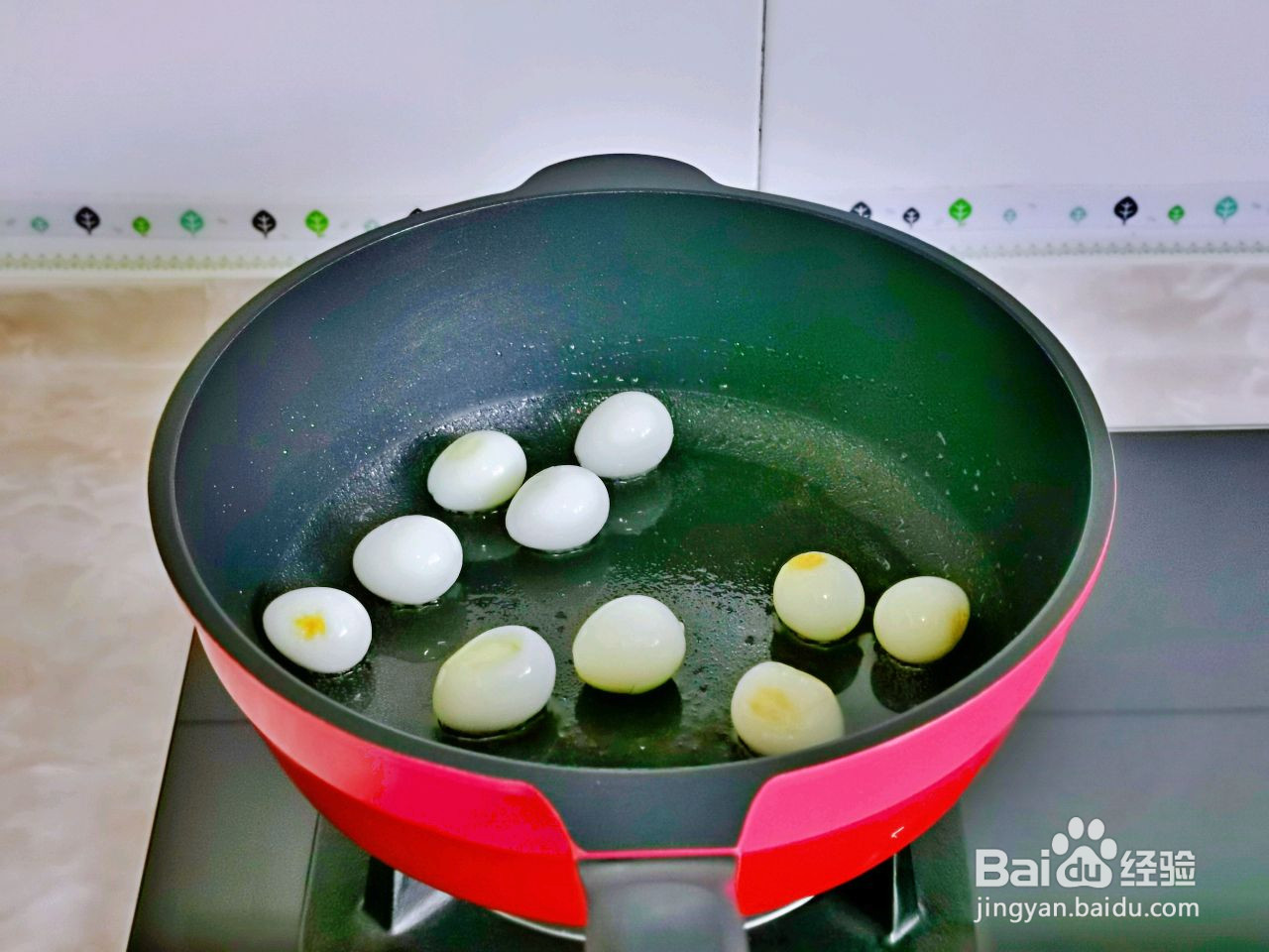 红烧虾焖鹌鹑蛋的做法