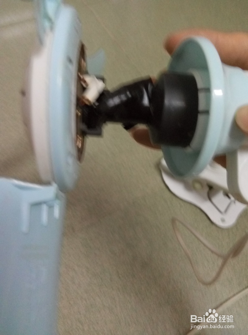 风扇、台夹扇发出异常摩擦声、不能转