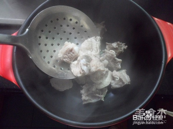 竹荪排骨汤的做法