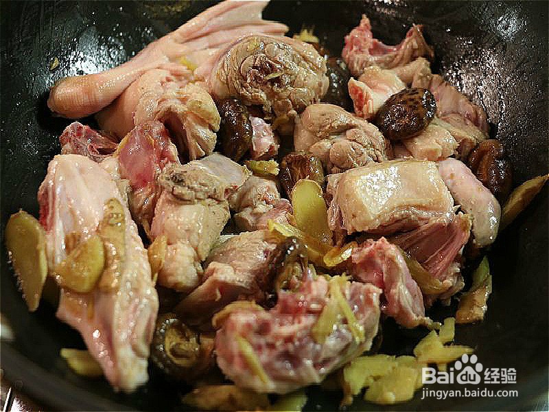 怎样做出家常菜系列之麻油姜母鸭