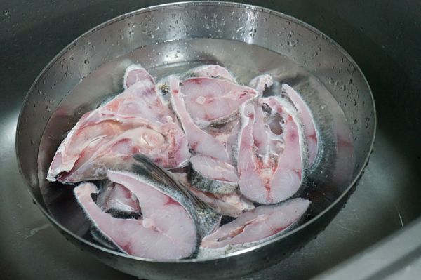香辣草鱼豆腐煲