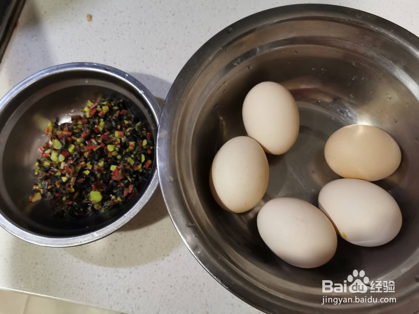 满口生香的简单快手菜香椿炒蛋