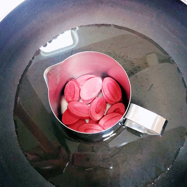 草莓巧克力拿铁