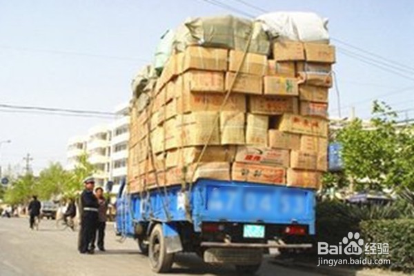 高速公路怎样防止轮胎爆胎？