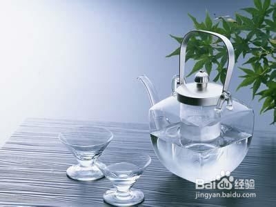 冬季保“腺”切莫贪吃香辣