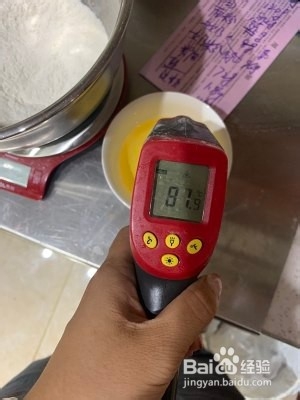 简单易成功的浓浓芝士味的蛋糕