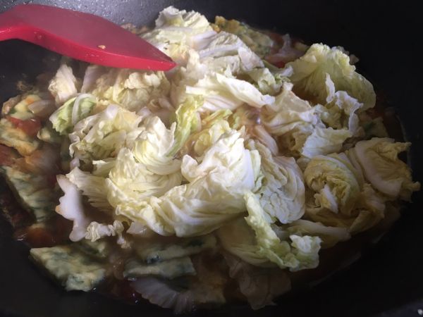 酸辣韭菜面片汤