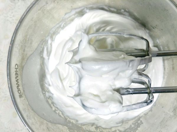 椰丝香橙戚风蛋糕