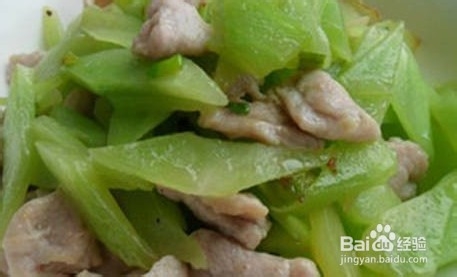 爽脆与滑嫩的搭配，莴苣炒肉片（含肉片的做法）