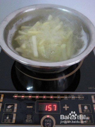 涨姿势做薯条的正确方法