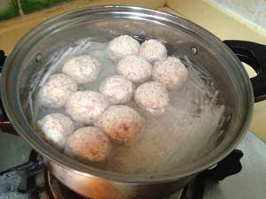 白萝卜豆腐圆子汤啊大全